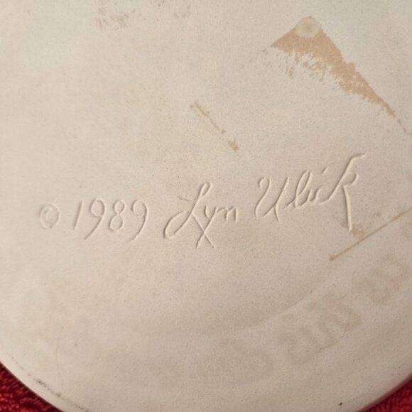 VTG Clay Bread Warmer Signed Lyn Ulick 1989 Give Us This Day, Our Daily Bread - Picture 3 of 5